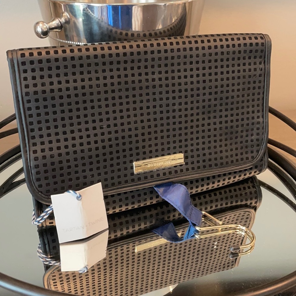 NEW Travel Makeup Organizer